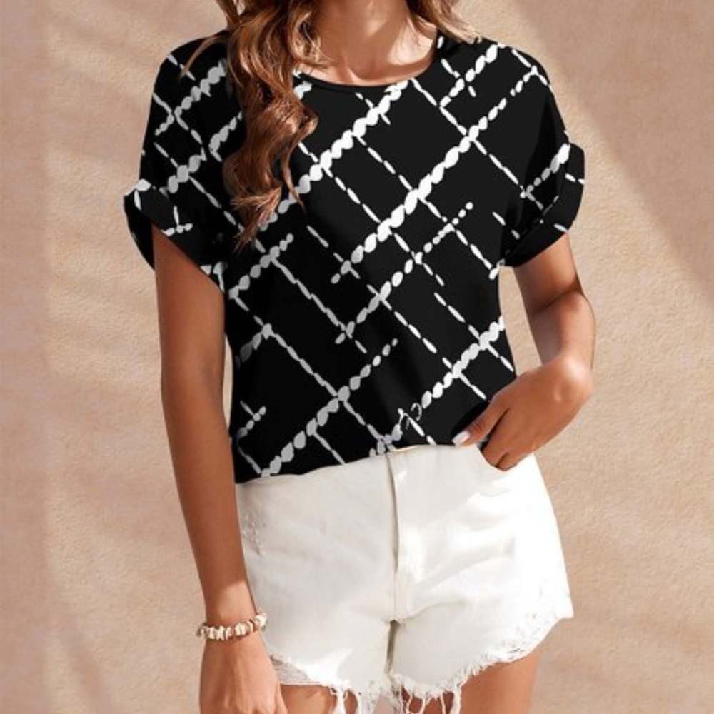Black white top